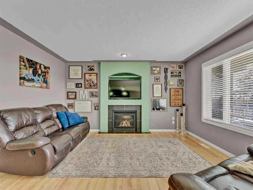 MLS® A2247032 - 246 Somerset Road SE in Southland Medicine Hat, Residential
