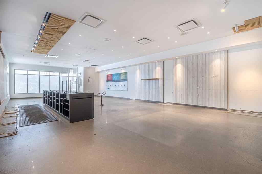 MLS® A2247039 - Unit #3A 5629 44 Street  in Southridge Lloydminster, Commercial