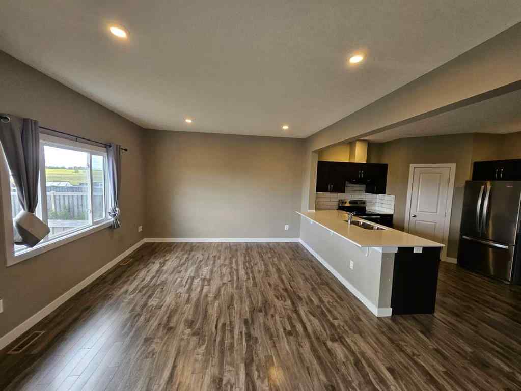 MLS® A2247042 - 9469 92 Street  in NONE Wembley, Residential