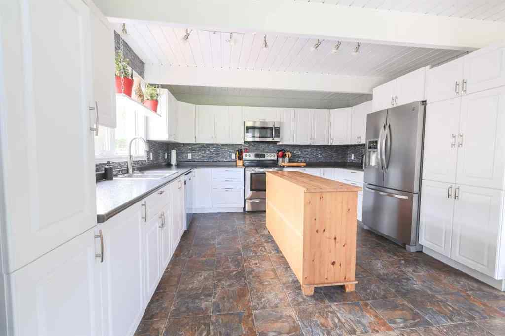 MLS® A2247050 - 125 CLEARWATER HEIGHTS   in Clearwater Heights Rural Clearwater County, Residential