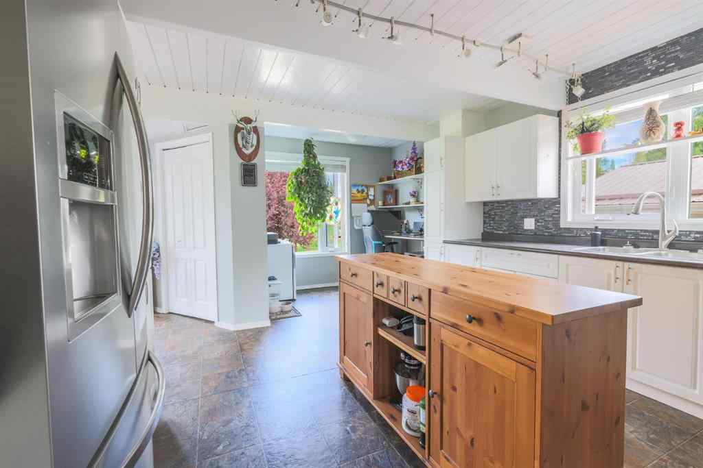 MLS® A2247050 - 125 CLEARWATER HEIGHTS   in Clearwater Heights Rural Clearwater County, Residential