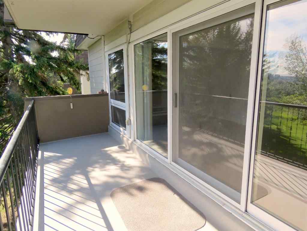 MLS® A2247053 - Unit #204 328 Cedar Crescent SW in Spruce Cliff Calgary, Residential