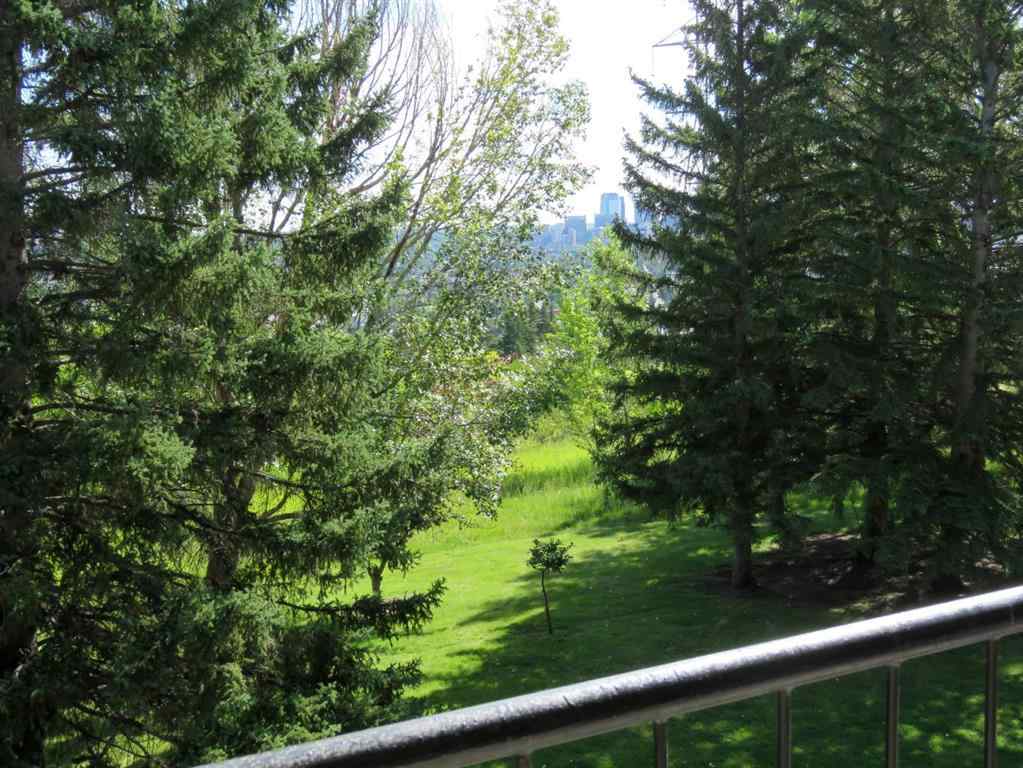 MLS® A2247053 - Unit #204 328 Cedar Crescent SW in Spruce Cliff Calgary, Residential