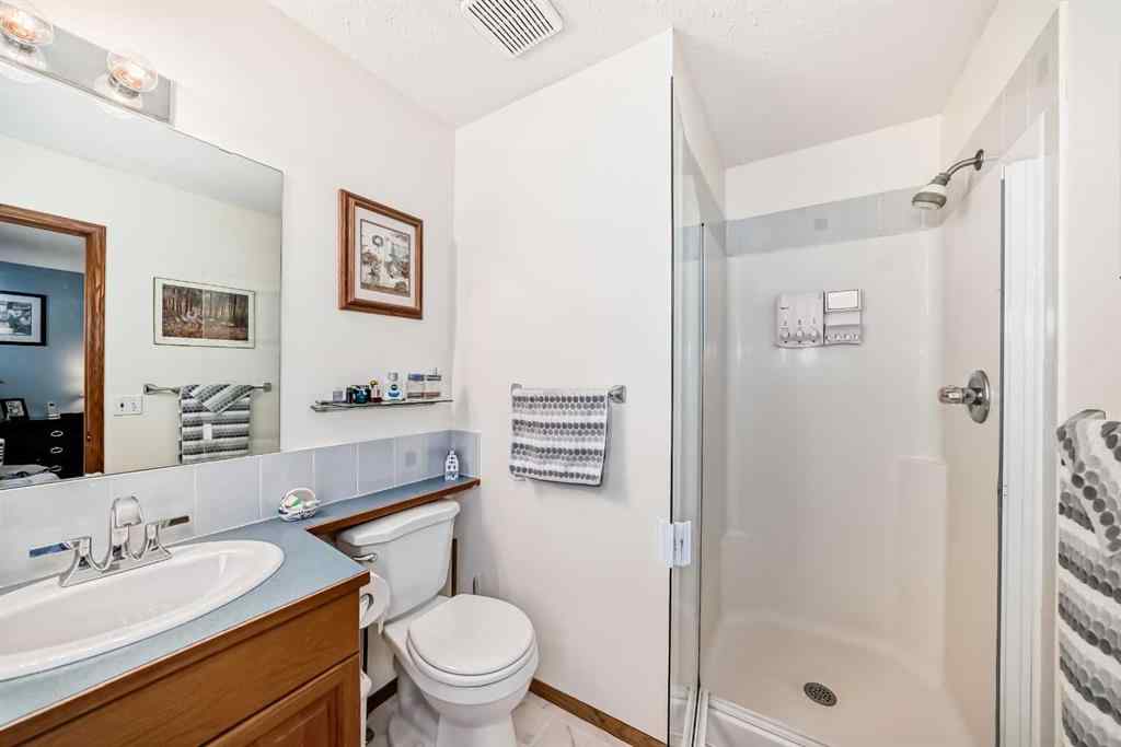 MLS® A2247055 - 60 Cambridge Glen Drive  in Cambridge Glen Strathmore, Residential