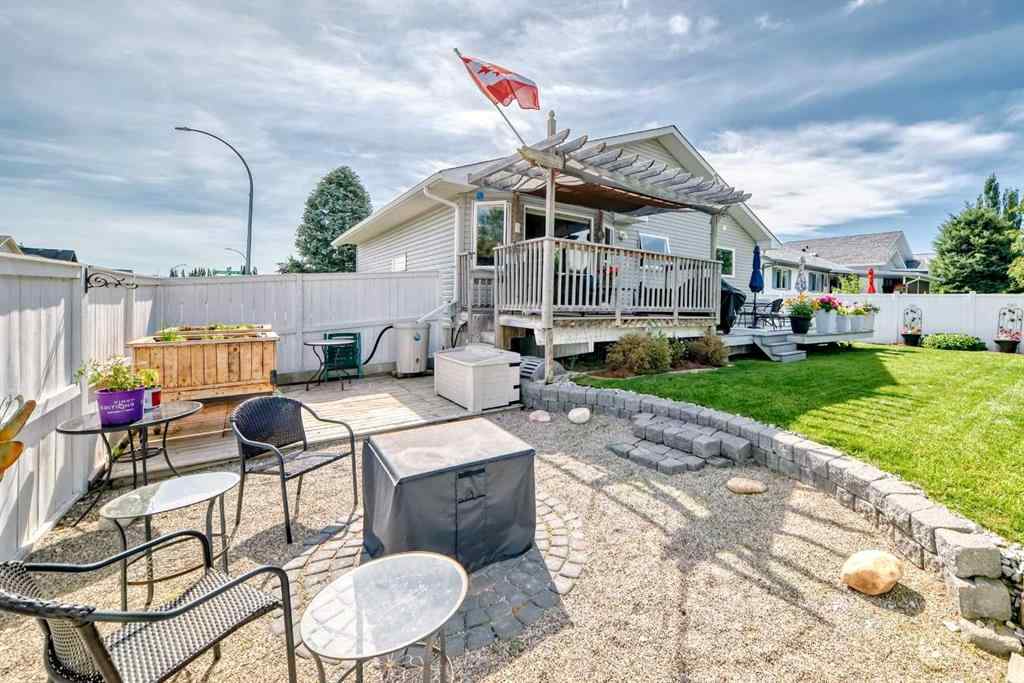 MLS® A2247055 - 60 Cambridge Glen Drive  in Cambridge Glen Strathmore, Residential