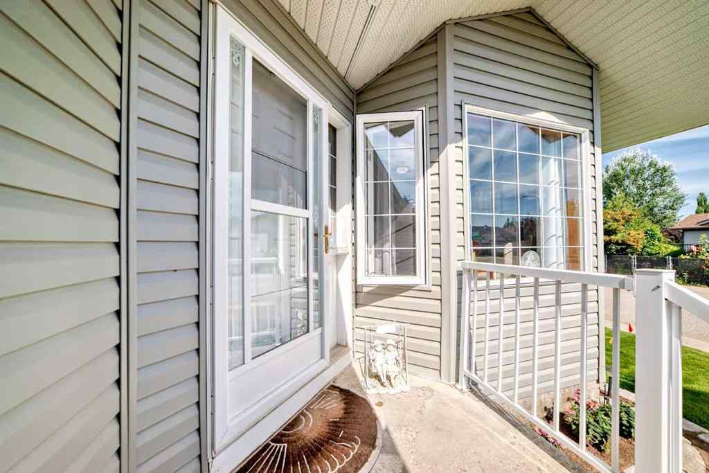 MLS® A2247055 - 60 Cambridge Glen Drive  in Cambridge Glen Strathmore, Residential