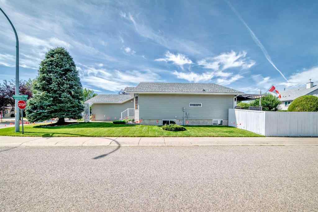 MLS® A2247055 - 60 Cambridge Glen Drive  in Cambridge Glen Strathmore, Residential