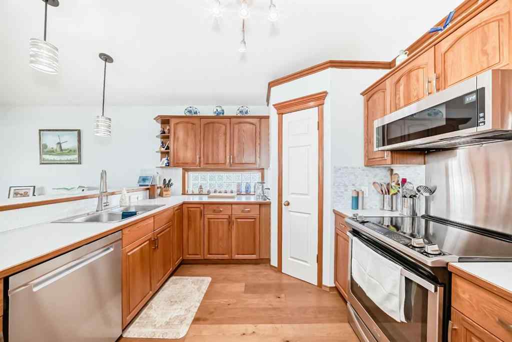 MLS® A2247055 - 60 Cambridge Glen Drive  in Cambridge Glen Strathmore, Residential