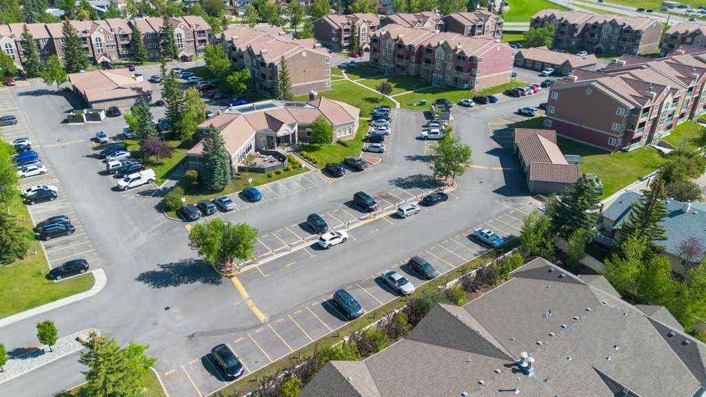 MLS® A2247056 - Unit #12 3212 Edenwold Heights NW in Edgemont Calgary, Residential