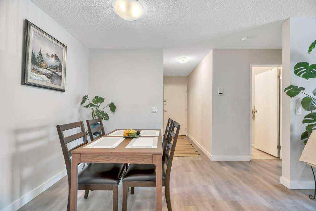 MLS® A2247056 - Unit #12 3212 Edenwold Heights NW in Edgemont Calgary, Residential