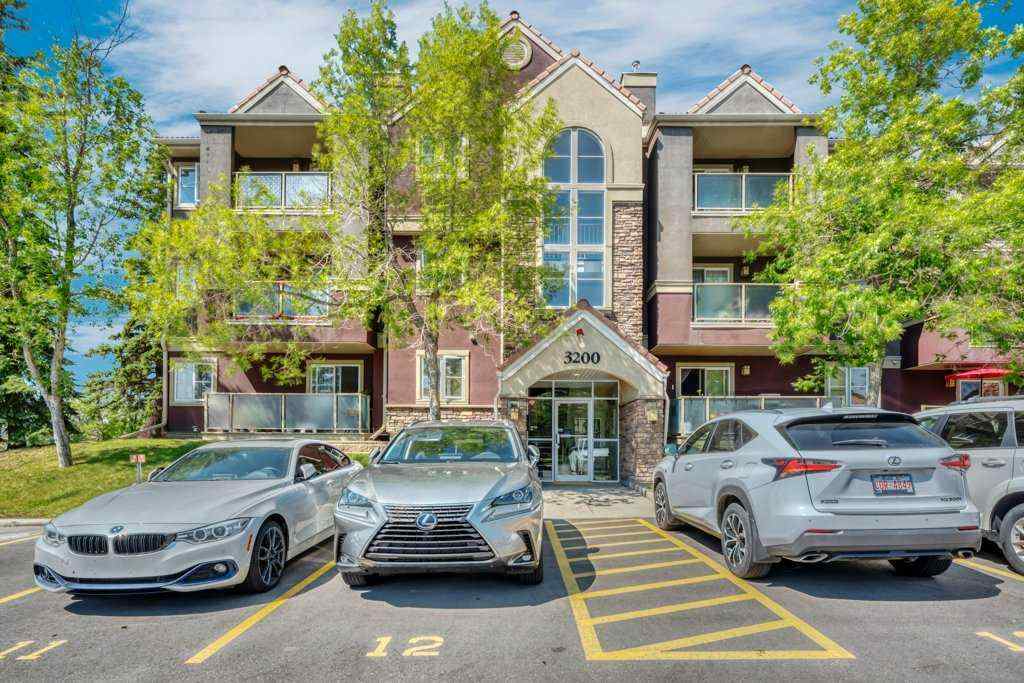 MLS® A2247056 - Unit #12 3212 Edenwold Heights NW in Edgemont Calgary, Residential