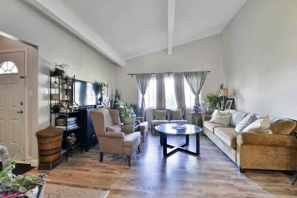 MLS® A2247057 - Unit #A & B 927 43 Street SW in Rosscarrock Calgary, Residential