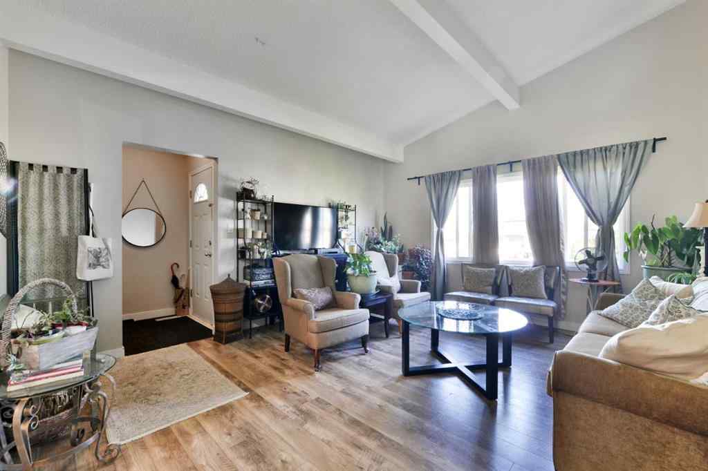 MLS® A2247057 - Unit #A & B 927 43 Street SW in Rosscarrock Calgary, Residential