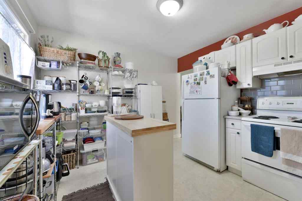MLS® A2247057 - Unit #A & B 927 43 Street SW in Rosscarrock Calgary, Residential