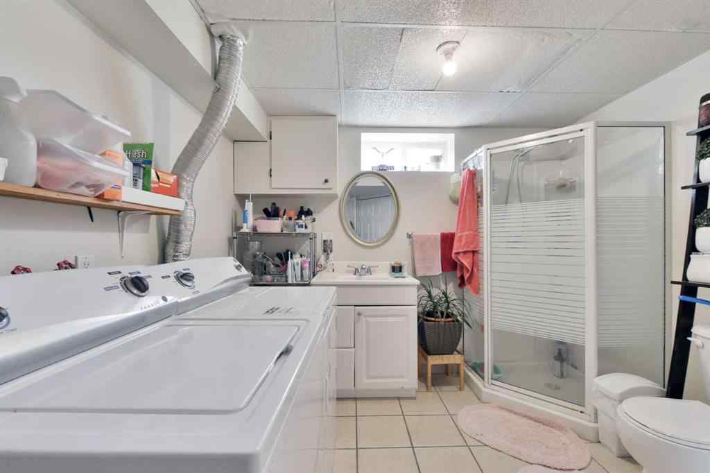 MLS® A2247057 - Unit #A & B 927 43 Street SW in Rosscarrock Calgary, Residential