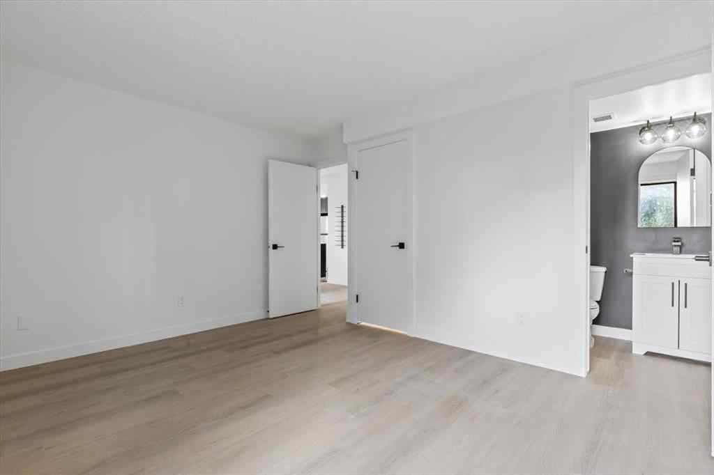 MLS® A2247058 - Unit #305 235 15 Avenue SW in Beltline Calgary, Residential