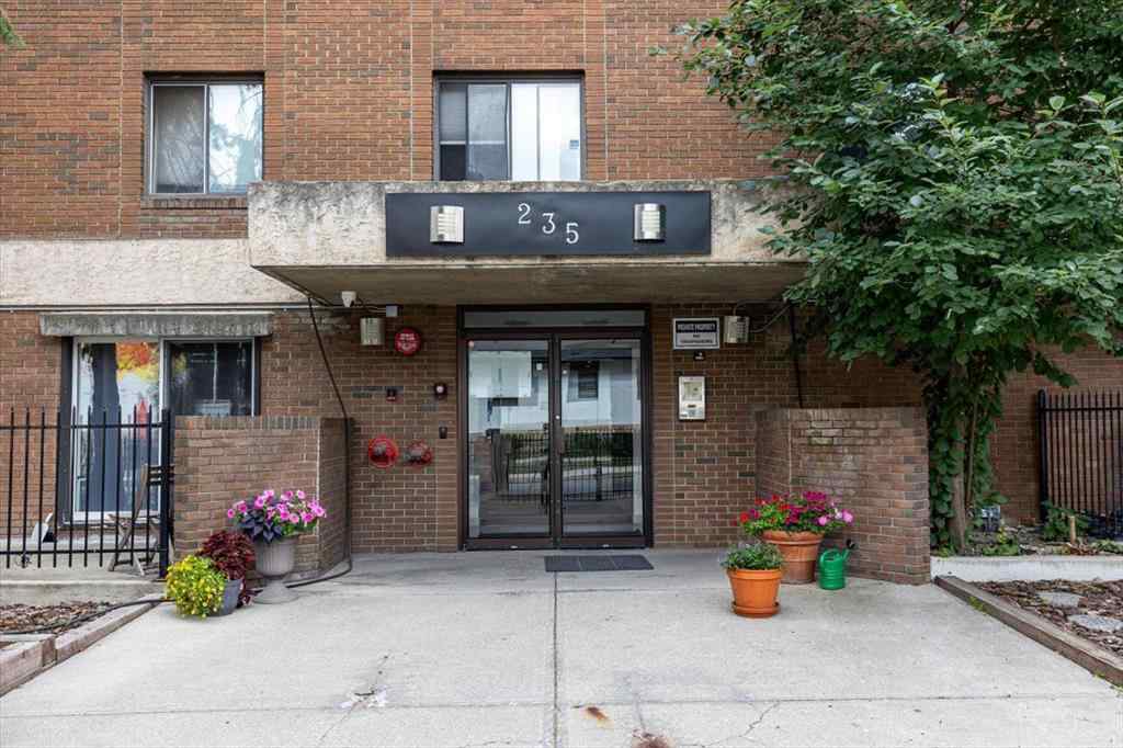 MLS® A2247058 - Unit #305 235 15 Avenue SW in Beltline Calgary, Residential