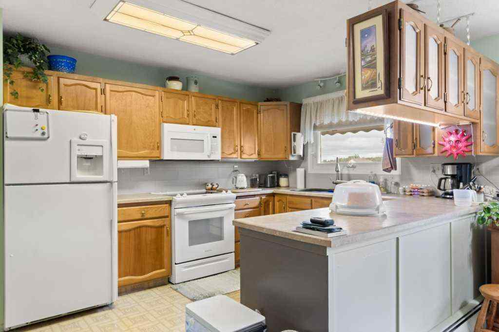 MLS® A2247061 - 5223 53 Street  in NONE Eckville, Residential