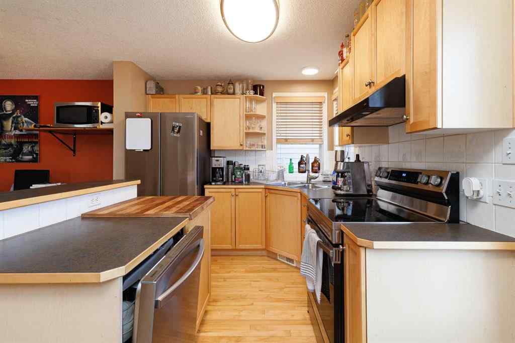 MLS® A2247066 - 248 Prestwick Avenue SE in McKenzie Towne Calgary, Residential