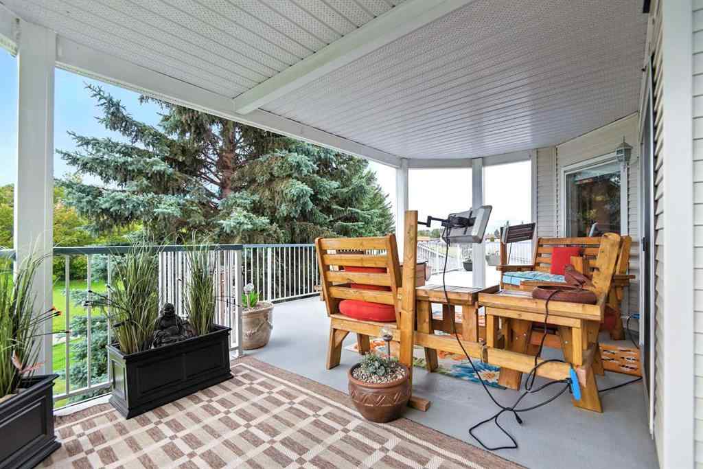 MLS® A2247073 - Unit #204 6118 53 Avenue  in Highland Green Estates Red Deer, Residential