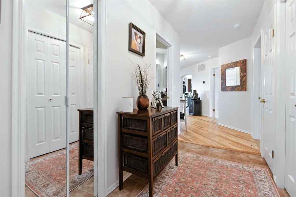 MLS® A2247073 - Unit #204 6118 53 Avenue  in Highland Green Estates Red Deer, Residential