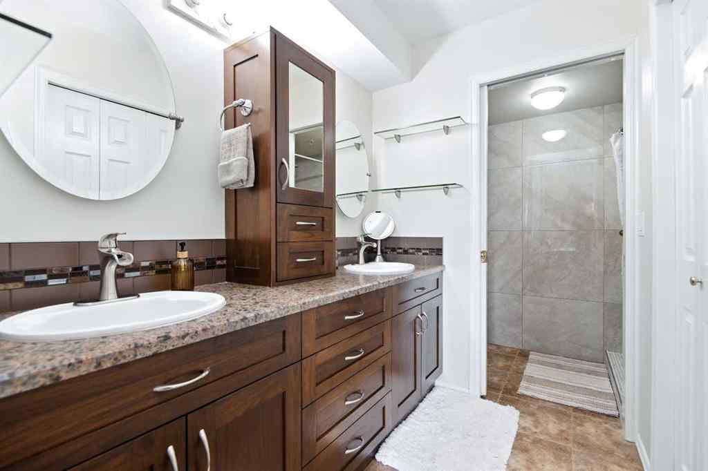 MLS® A2247073 - Unit #204 6118 53 Avenue  in Highland Green Estates Red Deer, Residential