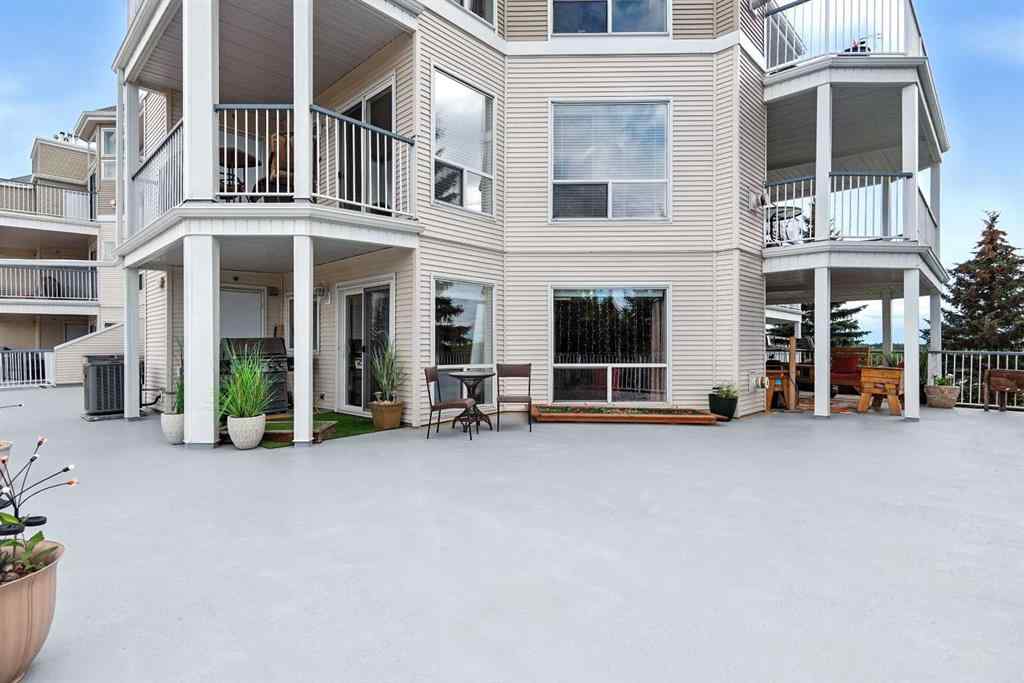 MLS® A2247073 - Unit #204 6118 53 Avenue  in Highland Green Estates Red Deer, Residential
