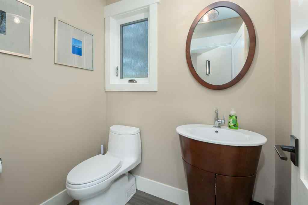 MLS® A2247079 - 664 29 Avenue NW in Mount Pleasant Calgary, Residential