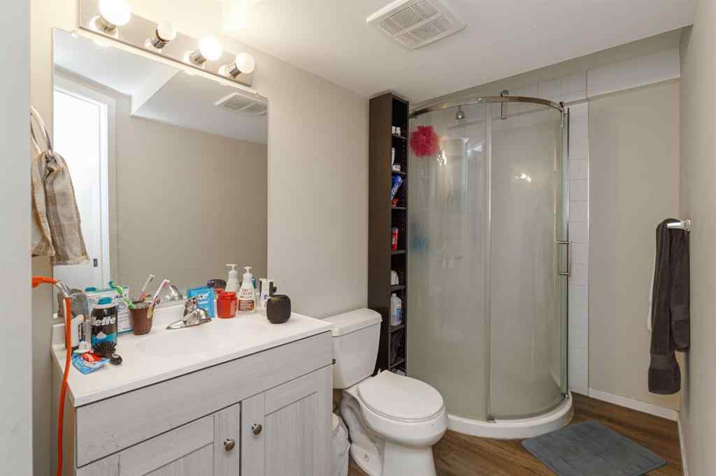 MLS® A2247084 - 2824 Parkdale Boulevard NW in West Hillhurst Calgary, Residential