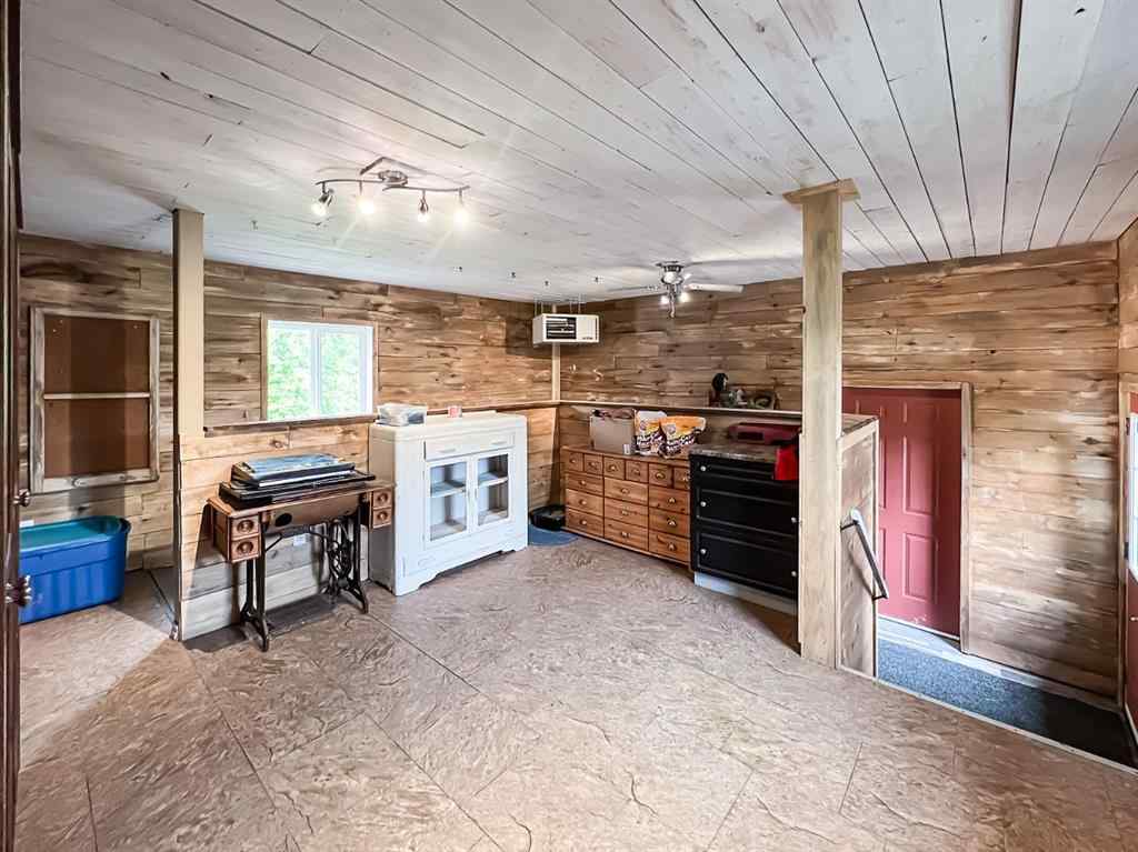 MLS® A2247087 - 21 Erlam Street  in NONE McLennan, Residential