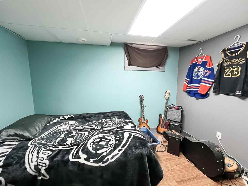 MLS® A2247087 - 21 Erlam Street  in NONE McLennan, Residential
