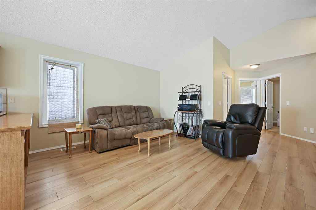 MLS® A2247088 - 76 Prestwick Cove SE in McKenzie Towne Calgary, Residential