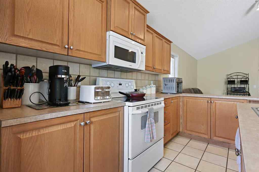 MLS® A2247088 - 76 Prestwick Cove SE in McKenzie Towne Calgary, Residential