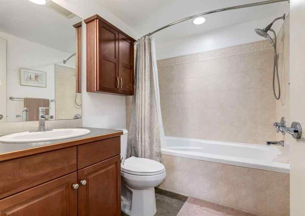 MLS® A2247090 - Unit #1707 920 5 Avenue SW in Downtown Commercial Core Calgary, Residential