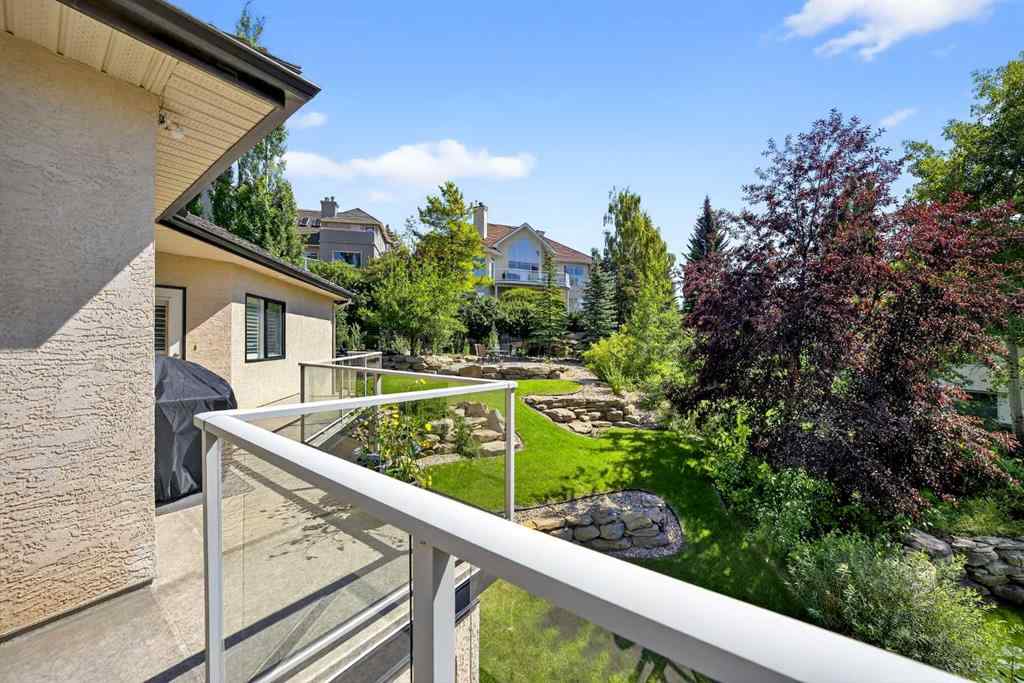 MLS® A2247102 - 7 Signal Hill Terrace SW in Signal Hill Calgary, Residential