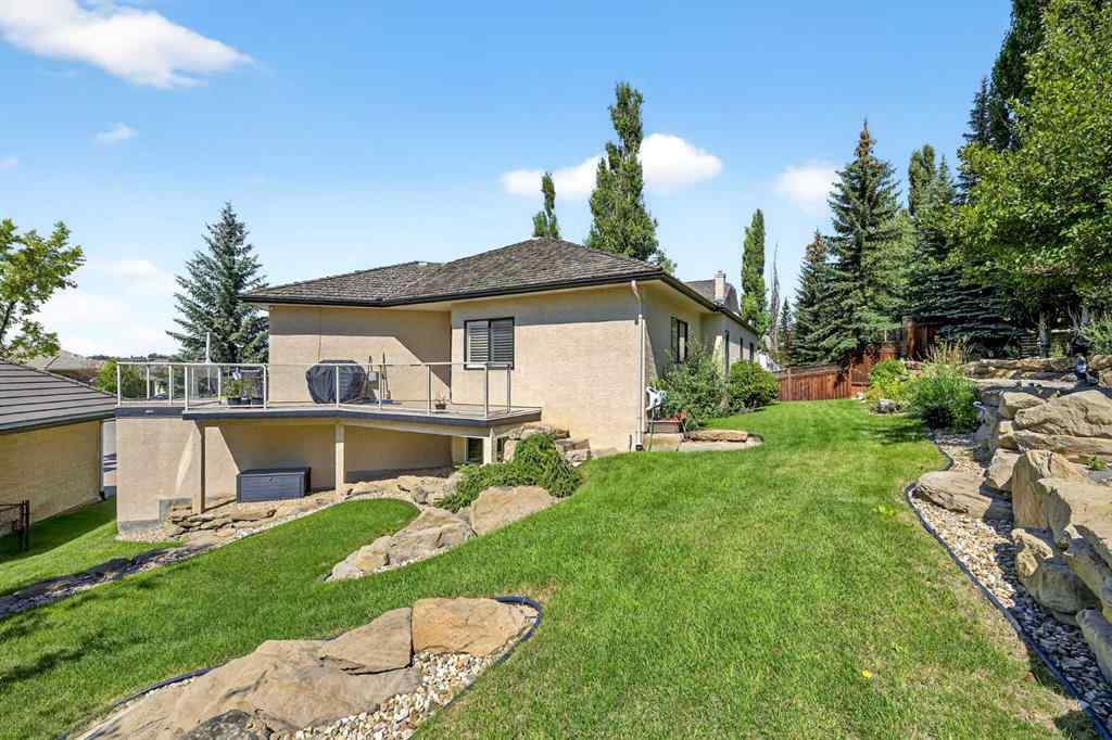 MLS® A2247102 - 7 Signal Hill Terrace SW in Signal Hill Calgary, Residential