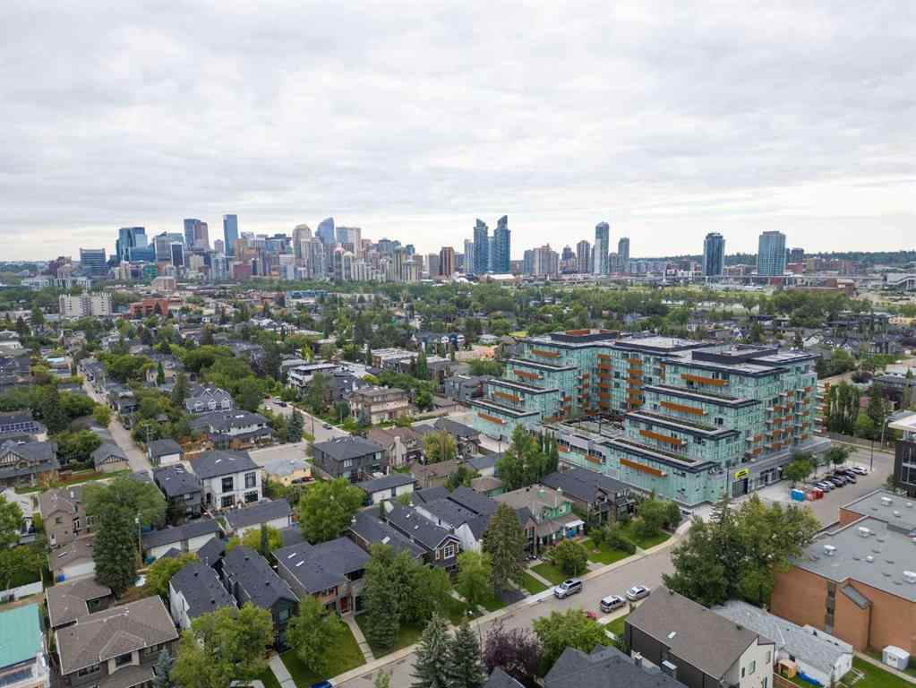 MLS® A2247107 - Unit #303 110 18A Street NW in West Hillhurst Calgary, Residential