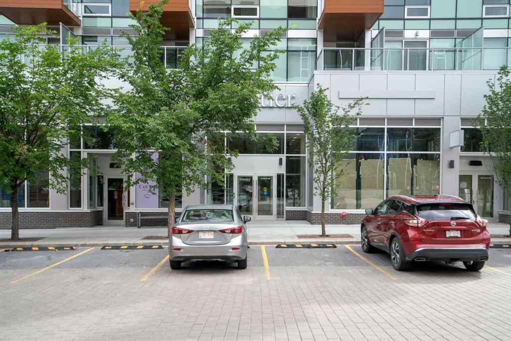 MLS® A2247107 - Unit #303 110 18A Street NW in West Hillhurst Calgary, Residential