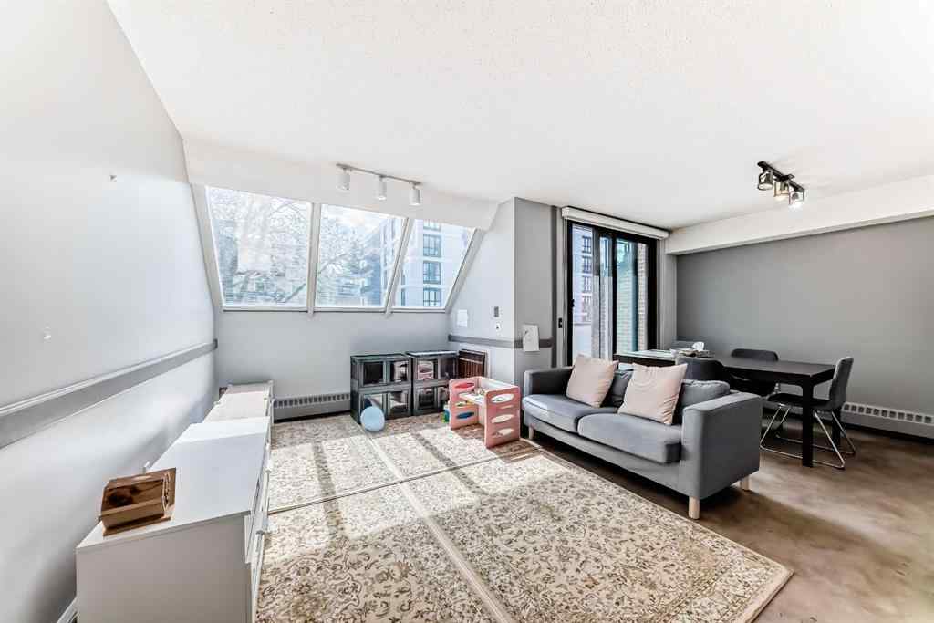 MLS® A2247117 - Unit #405 824 Royal Avenue SW in Lower Mount Royal Calgary, Residential