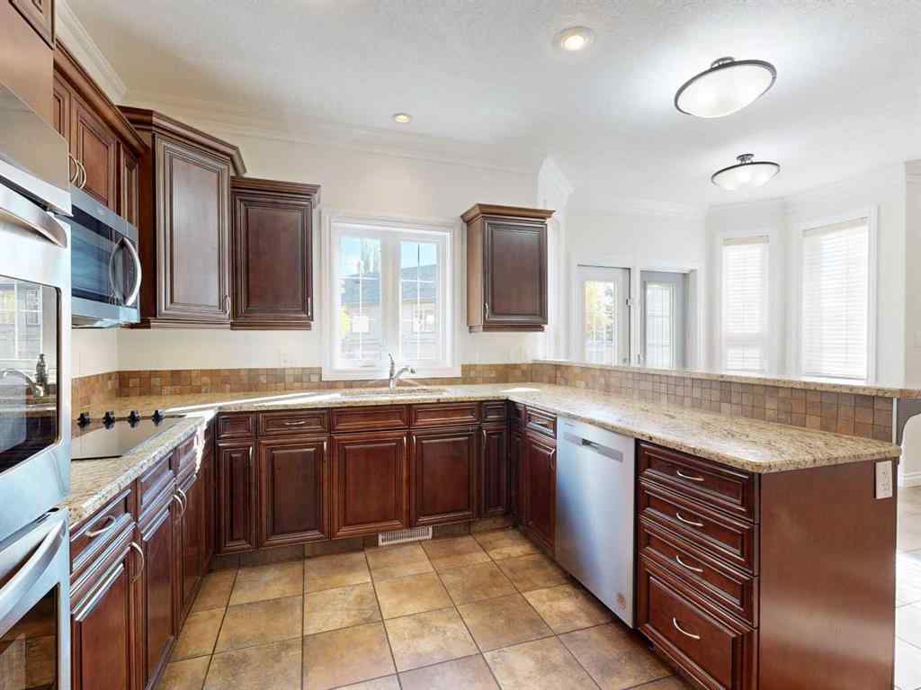 MLS® A2247125 - 9311 Wedgewood Drive S in Wedgewood Wedgewood, Residential