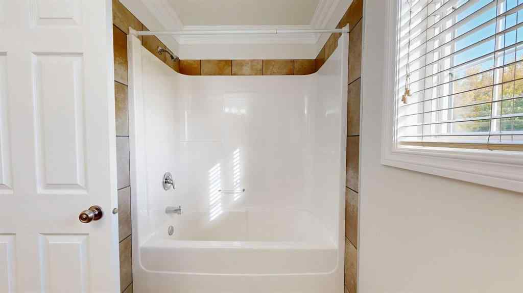 MLS® A2247125 - 9311 Wedgewood Drive S in Wedgewood Wedgewood, Residential