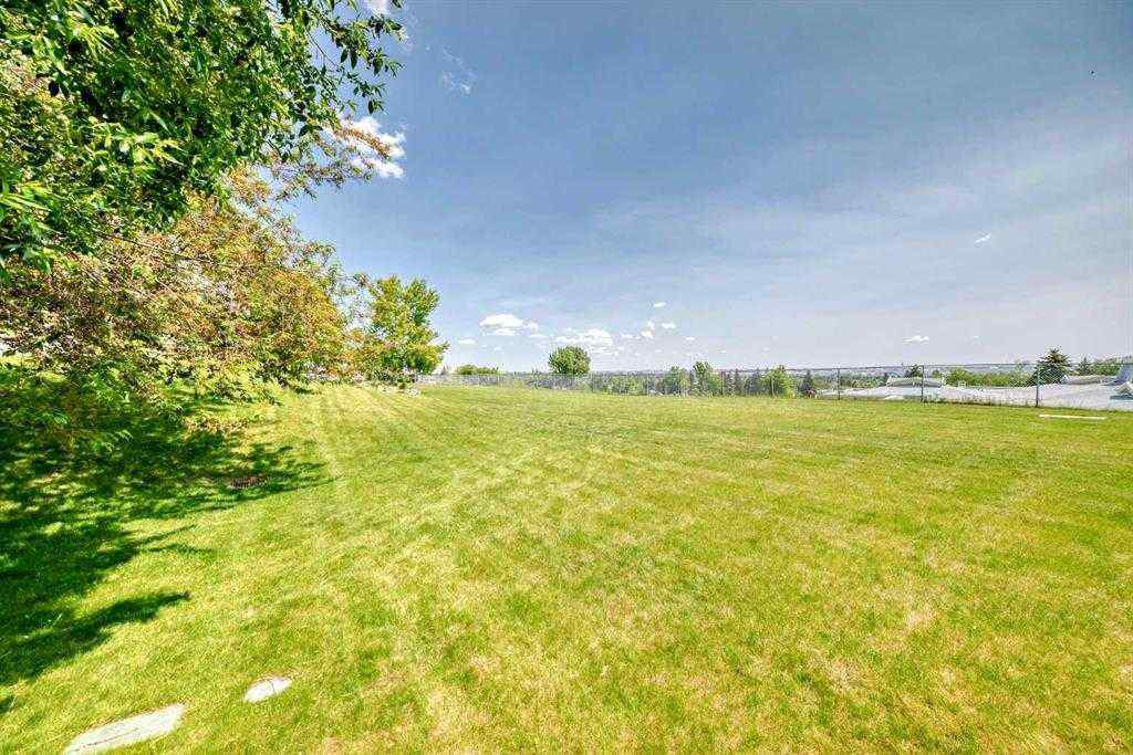 MLS® A2247131 - Unit #204 6900 Hunterview Drive NW in Huntington Hills Calgary, Residential