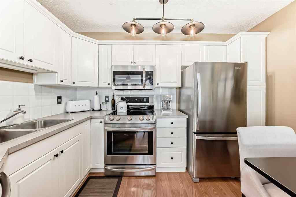 MLS® A2247131 - Unit #204 6900 Hunterview Drive NW in Huntington Hills Calgary, Residential