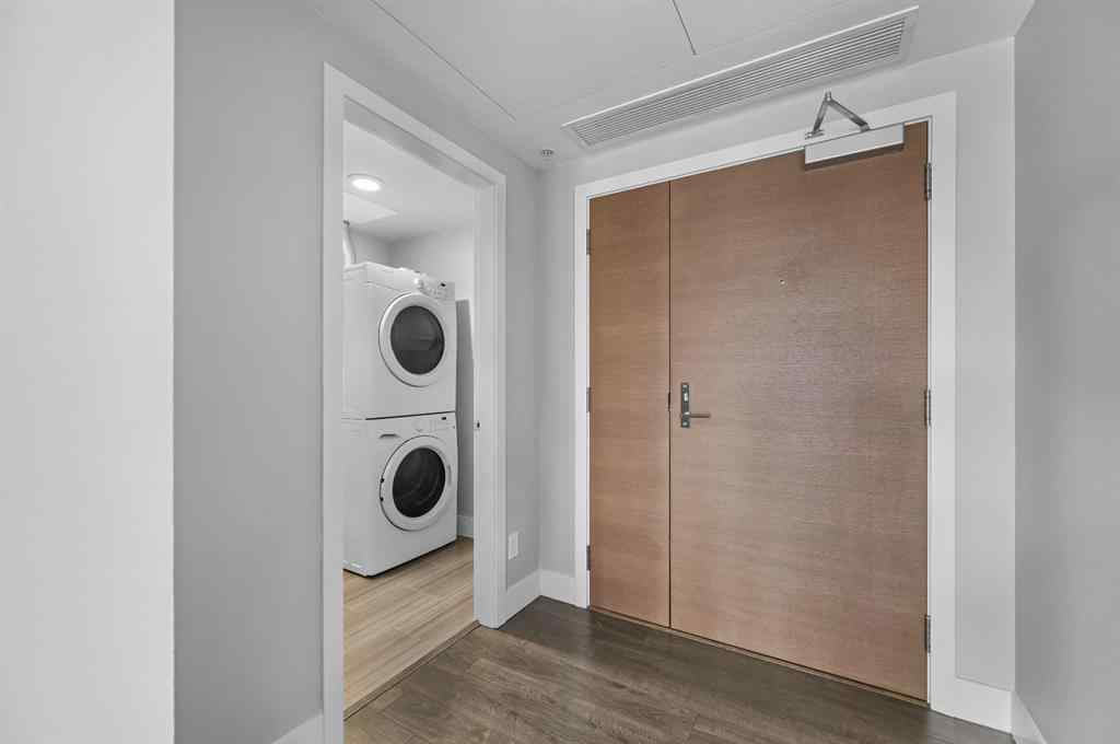 MLS® A2247132 - Unit #1102 519 Riverfront Avenue SE in Downtown East Village Calgary, Residential