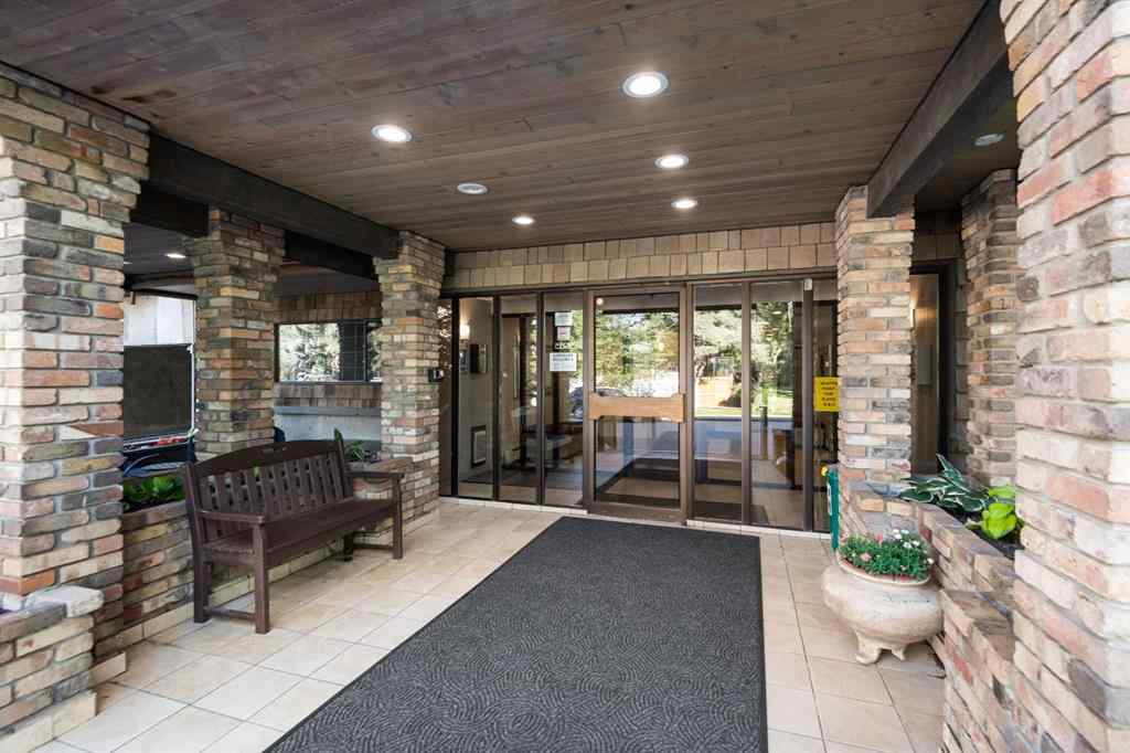 MLS® A2247134 - Unit #417 3730 50 Street NW in Varsity Calgary, Residential