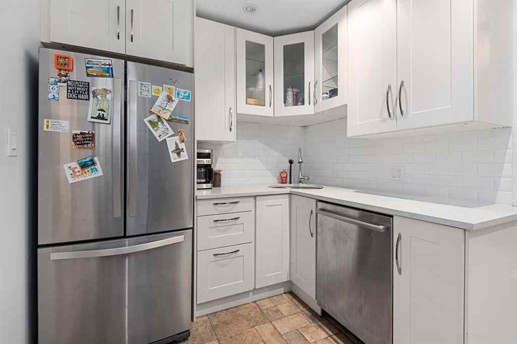 MLS® A2247134 - Unit #417 3730 50 Street NW in Varsity Calgary, Residential
