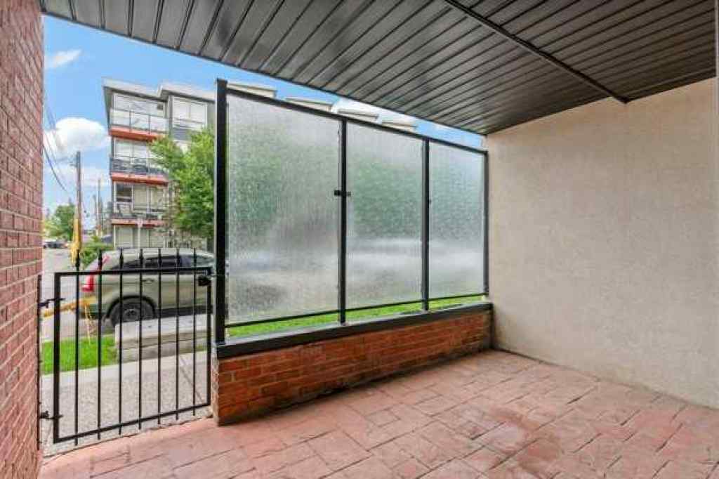 MLS® A2247142 - Unit #107 725 4 Street NE in Renfrew Calgary, Residential