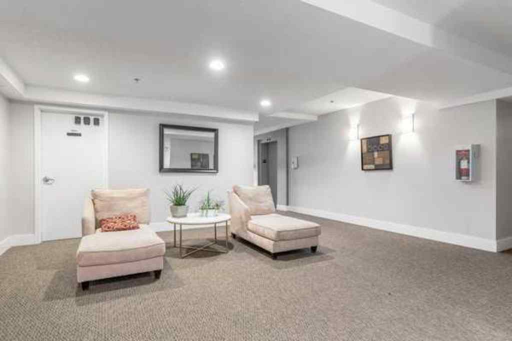 MLS® A2247142 - Unit #107 725 4 Street NE in Renfrew Calgary, Residential