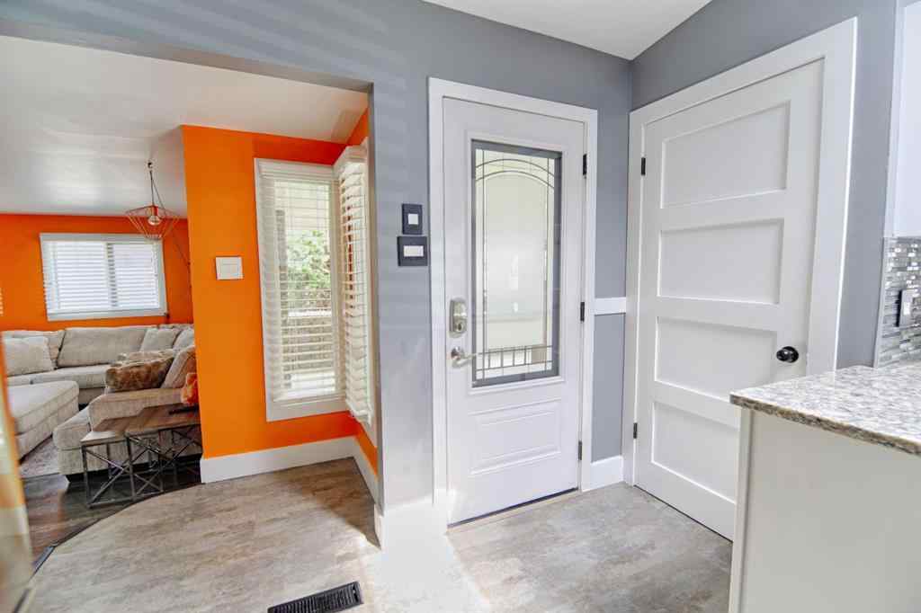 MLS® A2247147 - 2503 5A Avenue N in Majestic Place Lethbridge, Residential