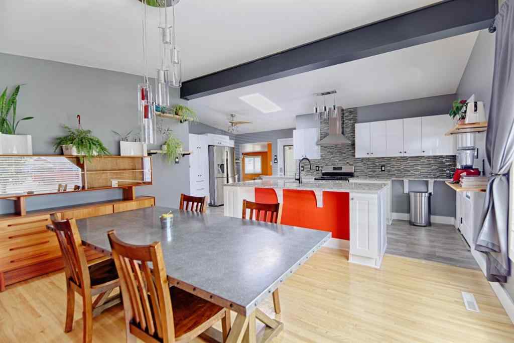 MLS® A2247147 - 2503 5A Avenue N in Majestic Place Lethbridge, Residential